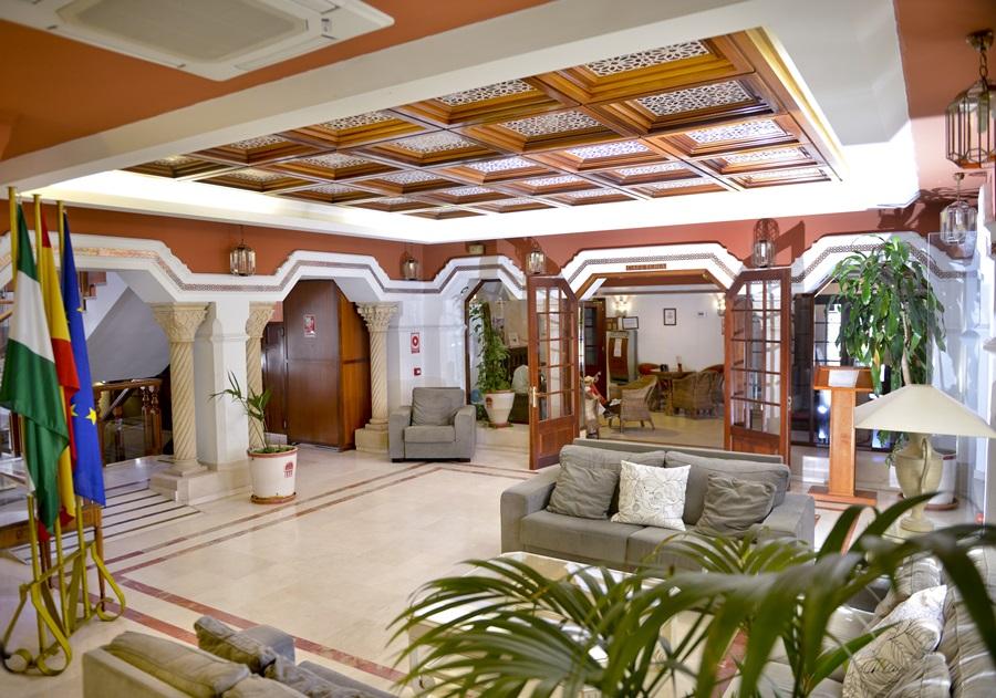 Hotel Alboran 4*