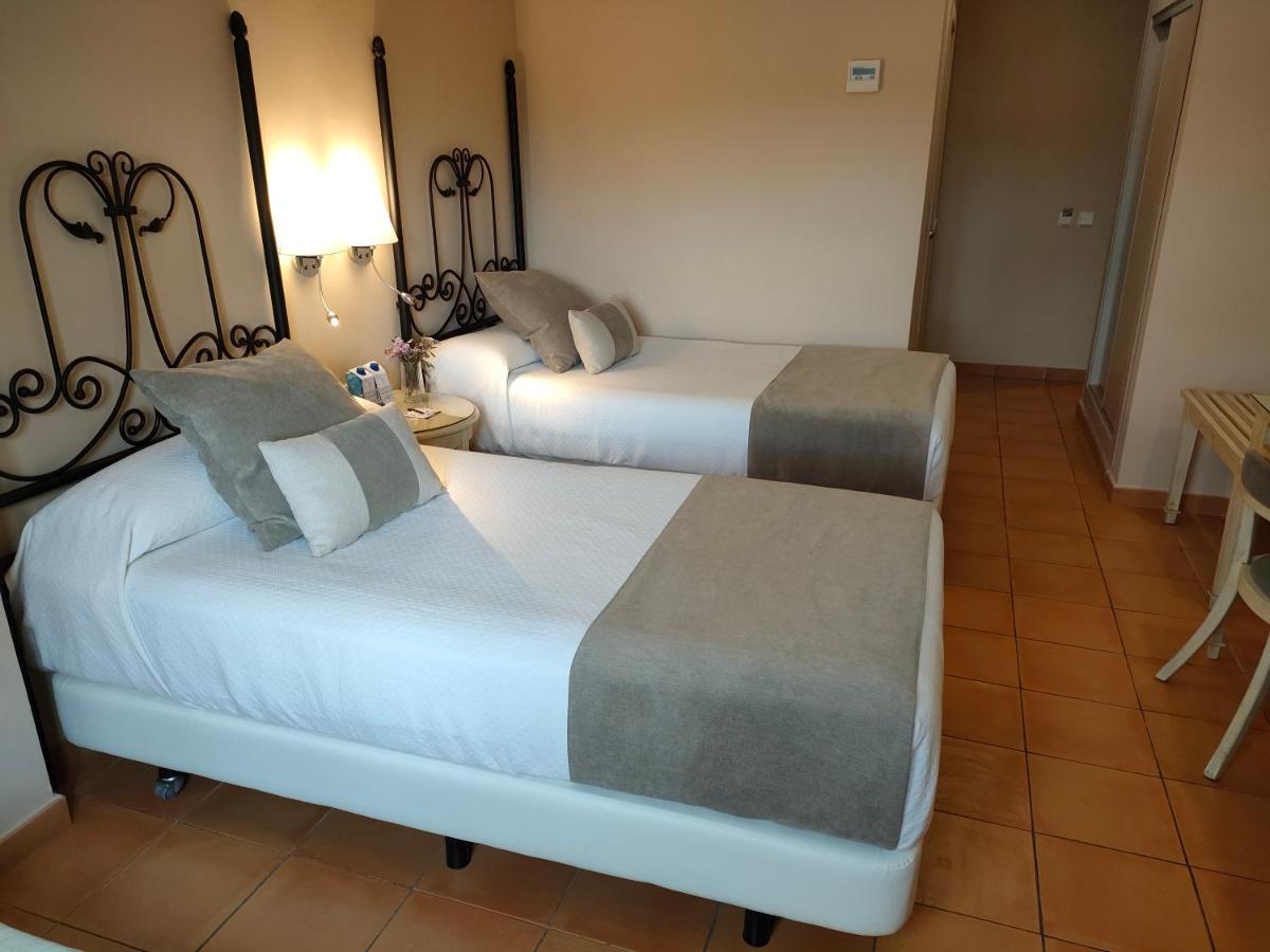 Alborán Hotel 4*